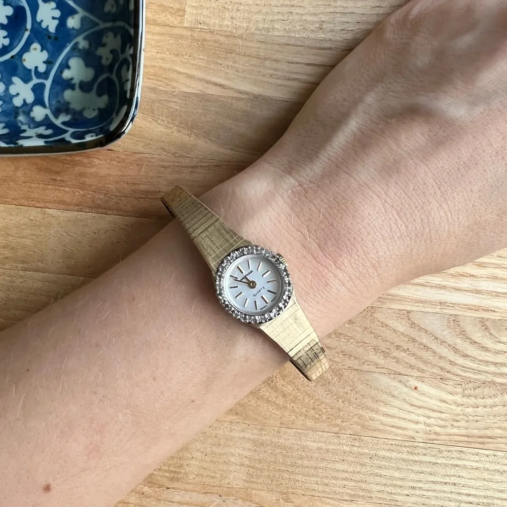 Vintage Waltham ladies gold tone diamond cocktail dress watch NEW BATTERY